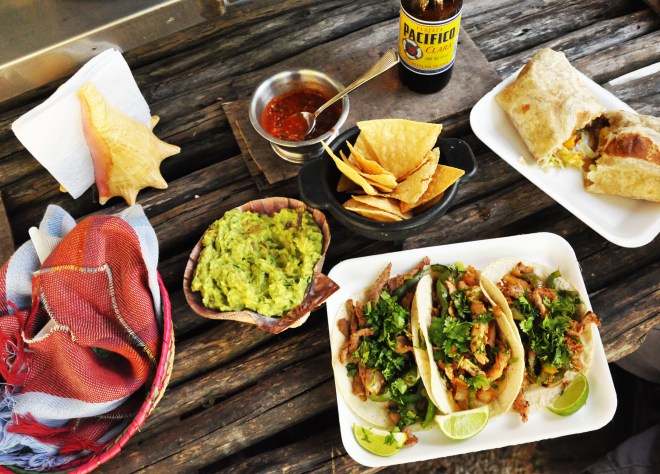 chicken tacos and guacamole in Tulum