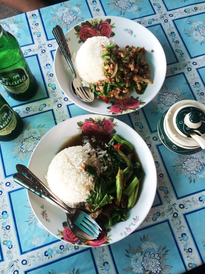 thai food rice and meat thailand